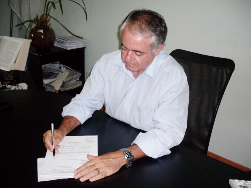 Presidente da Câmara, José Tarcísio, já determinou o cumprimento da ordem judicial.