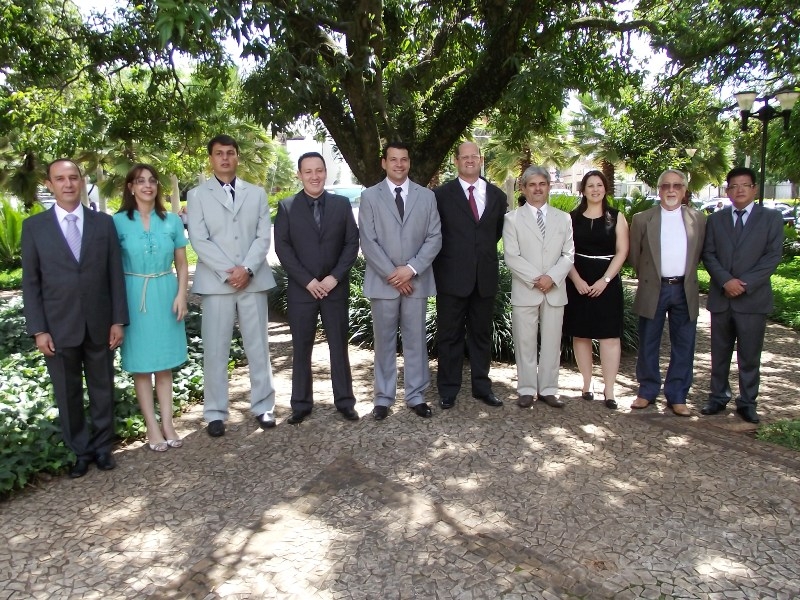 Manu e secretários municipais.