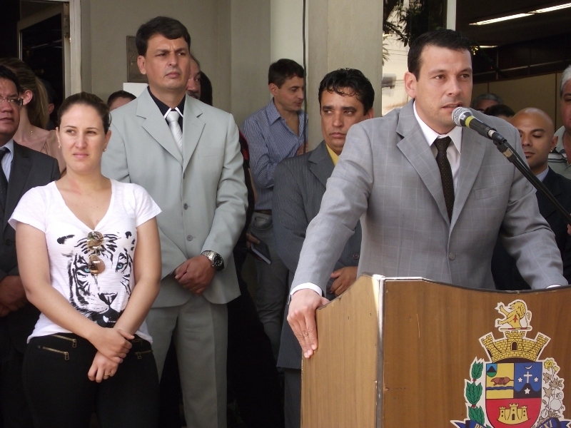 Manu discursa na posse dos secretários.