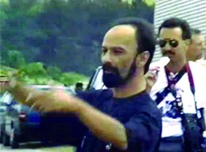 Maestro Pereira elogia arranjos do maestro Neves, de saudosa memória. 