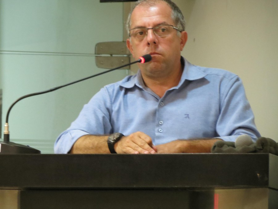 Vereador Fábio Menezes alerta sobre situação da Santa Casa. 1852