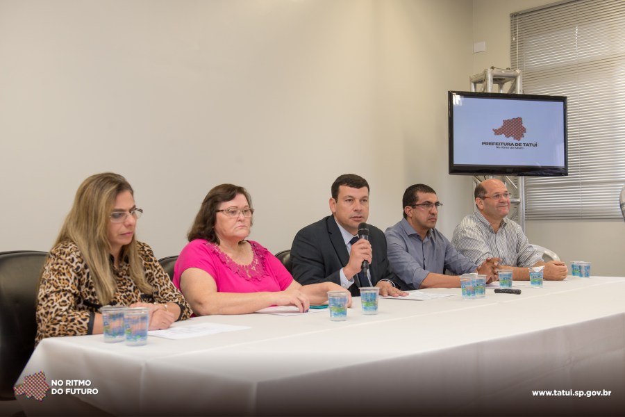 Crise na Santa Casa termina em entrevista coletiva.