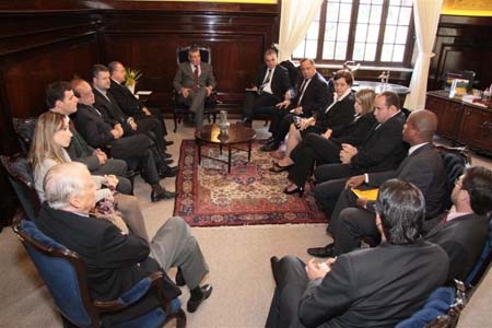 Ex-prefeito Gonzaga e membros do Poder Judiciário no TJ-SP.