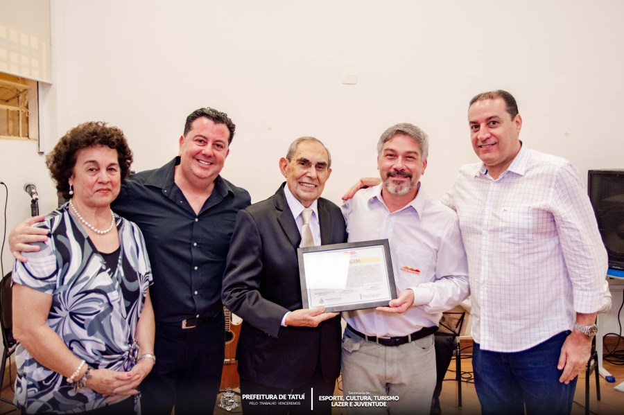 noite da seresta-homenagem ao Maestro Coelho (40) (1)