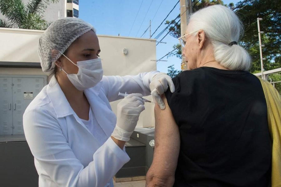 VACINACAO GRIPE TATUI 1